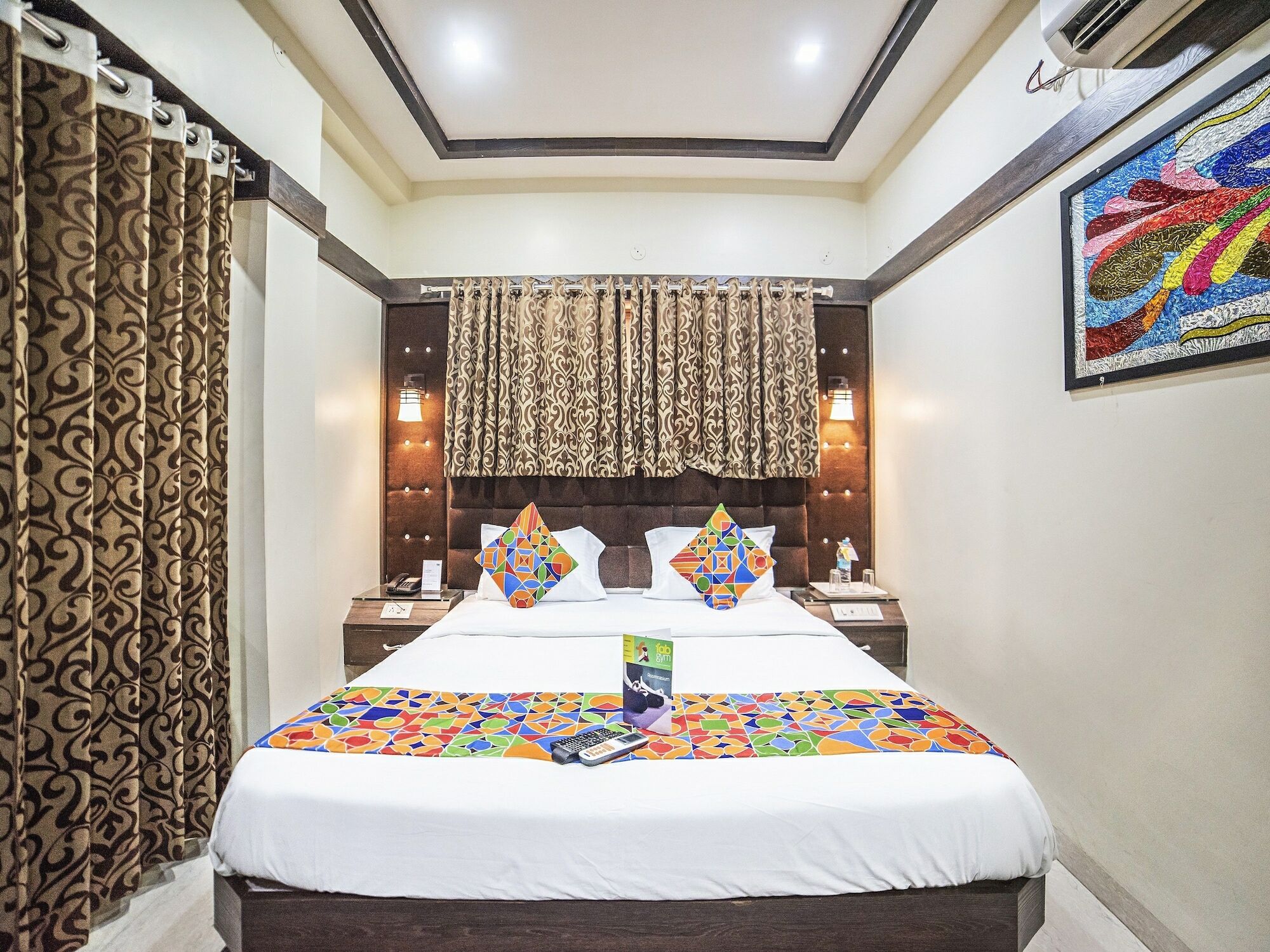 Fabhotel Santoor Geeta Bhawan Square Indore Ngoại thất bức ảnh