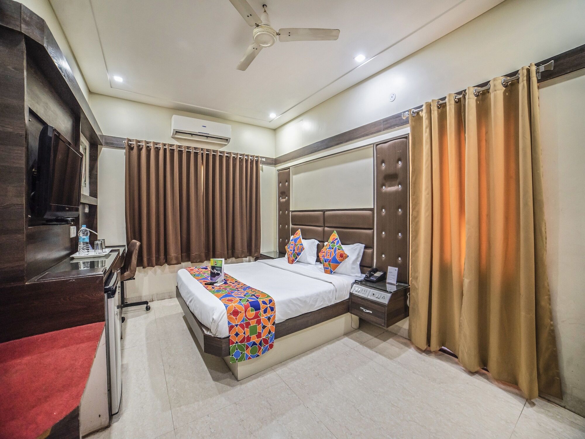 Fabhotel Santoor Geeta Bhawan Square Indore Ngoại thất bức ảnh
